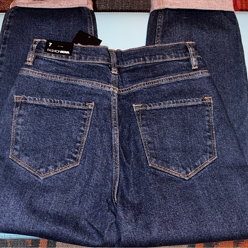 Fashion Nova - I Got It From My Mama Jeans - Size 7/28 NWT​​​​​​ - Picture 10 of 16